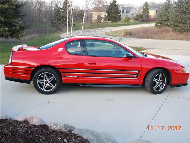 Chevrolet Monte Carlo 2004 photo 2