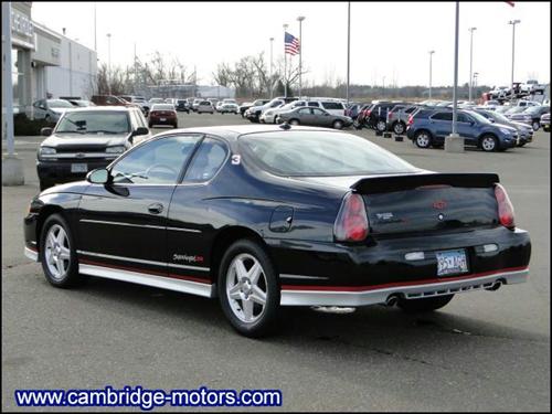 Chevrolet Monte Carlo 2004 photo 2