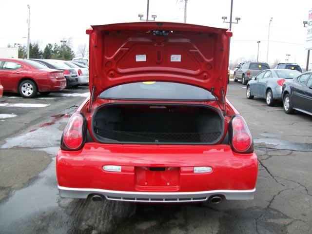 Chevrolet Monte Carlo 2004 photo 4