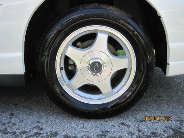Chevrolet Monte Carlo 2004 photo 8