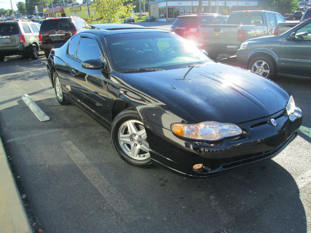 Chevrolet Monte Carlo 2004 photo 2