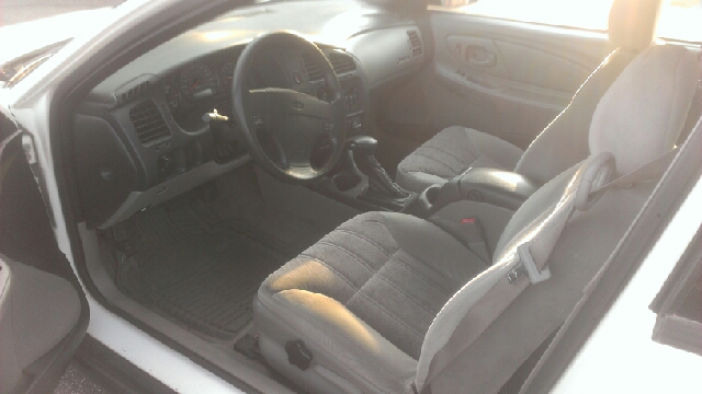 Chevrolet Monte Carlo 2004 photo 4
