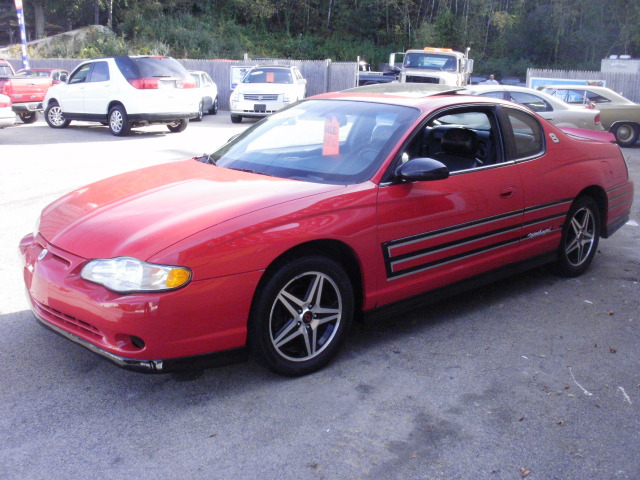 Chevrolet Monte Carlo 2004 photo 3