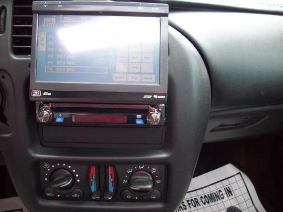 Chevrolet Monte Carlo 2005 photo 3