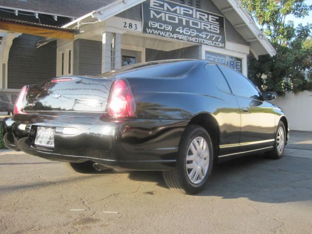 Chevrolet Monte Carlo 2005 photo 2