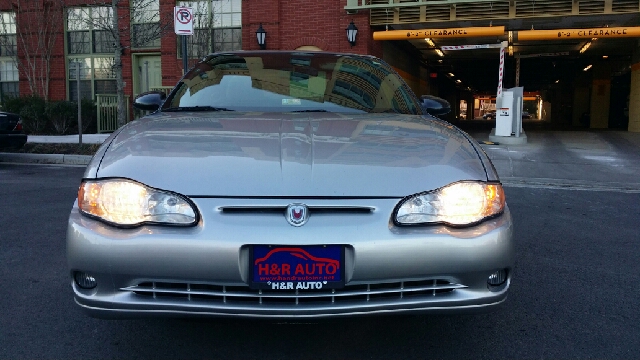 Chevrolet Monte Carlo 2005 photo 2