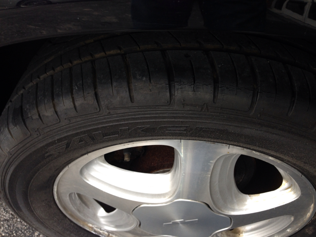 Chevrolet Monte Carlo 2005 photo 2