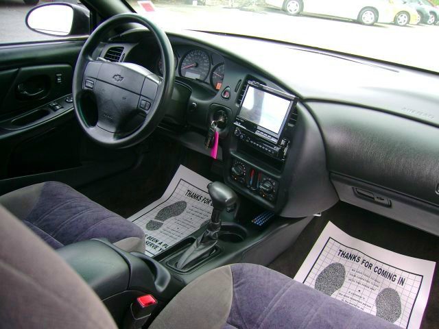 Chevrolet Monte Carlo 2005 photo 1