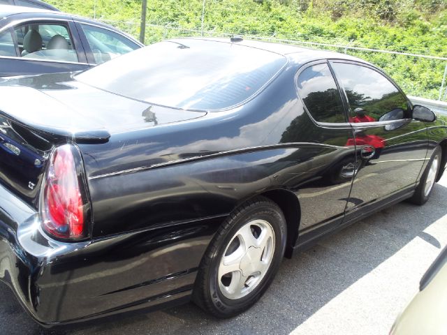 Chevrolet Monte Carlo 2005 photo 1