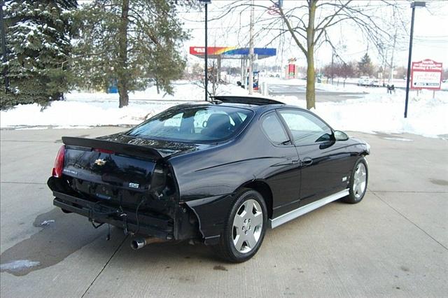 Chevrolet Monte Carlo 2006 photo 4