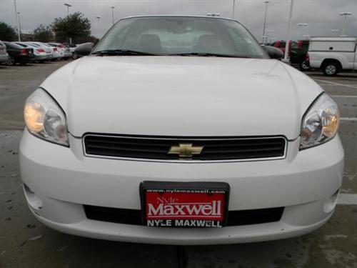 Chevrolet Monte Carlo 2006 photo 2