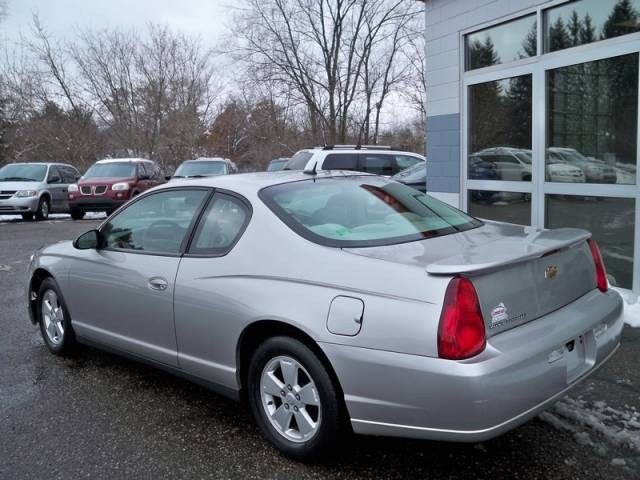 Chevrolet Monte Carlo 2006 photo 1