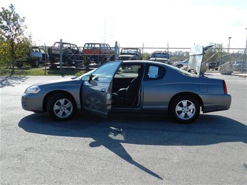 Chevrolet Monte Carlo 2006 photo 5