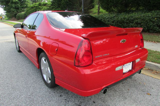 Chevrolet Monte Carlo 2006 photo 3