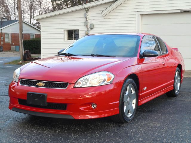 Chevrolet Monte Carlo 2006 photo 4
