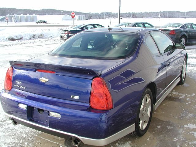 Chevrolet Monte Carlo 2006 photo 1