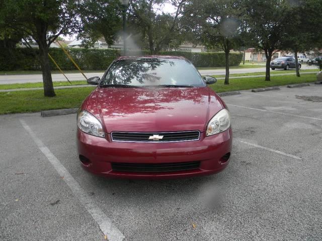 Chevrolet Monte Carlo 2006 photo 2