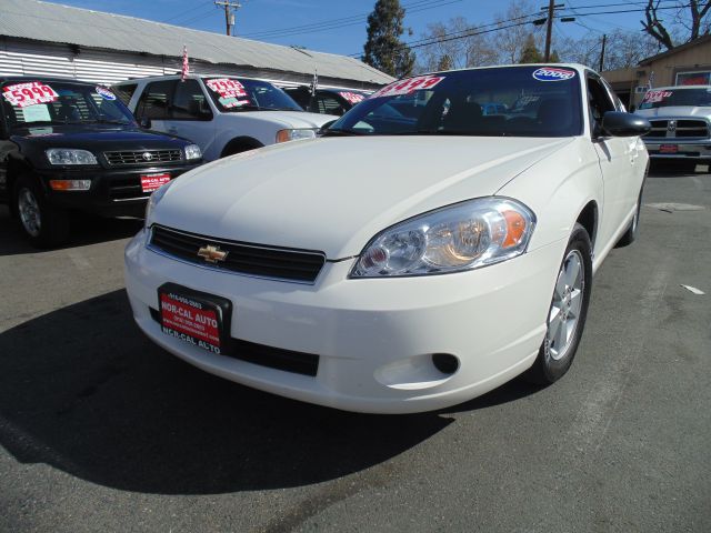 Chevrolet Monte Carlo 2006 photo 3