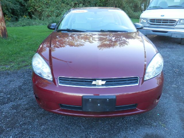 Chevrolet Monte Carlo 2006 photo 2