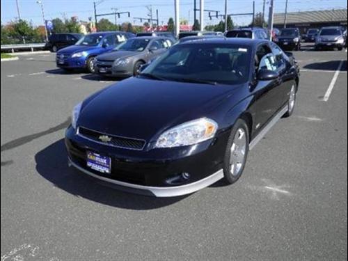 Chevrolet Monte Carlo 2006 photo 2