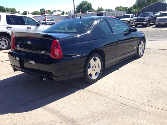 Chevrolet Monte Carlo 2006 photo 3