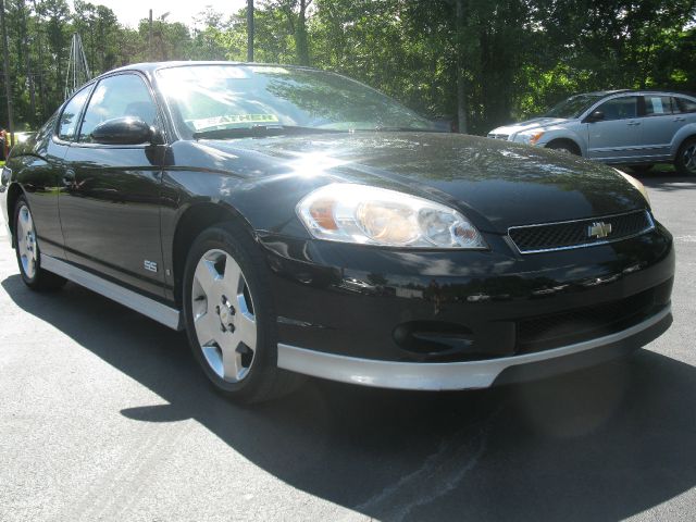 Chevrolet Monte Carlo 2006 photo 4