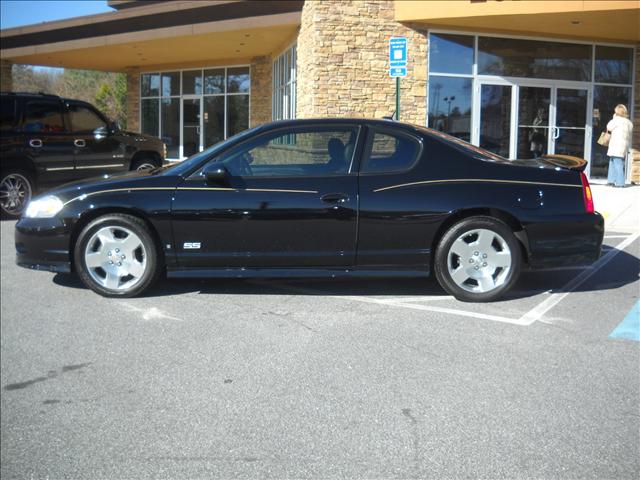 Chevrolet Monte Carlo 2007 photo 1