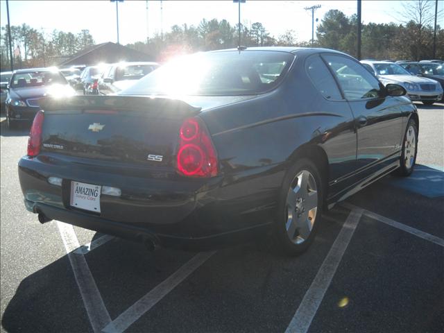 Chevrolet Monte Carlo 2007 photo 3