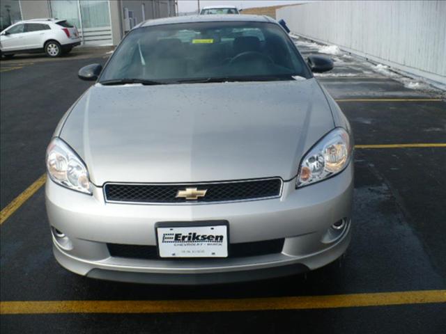 Chevrolet Monte Carlo 4dr Sdn Auto (natl) Hatchback Coupe
