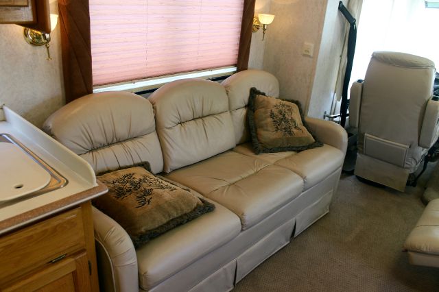 Chevrolet Mountain Aire 1999 photo 15