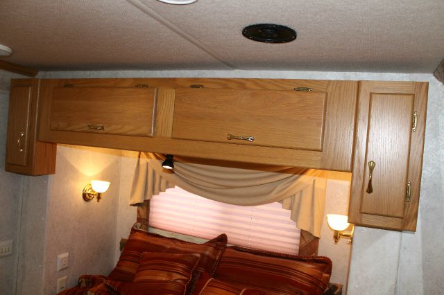 Chevrolet Mountain Aire 1999 photo 31