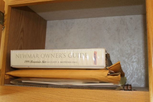 Chevrolet Mountain Aire 1999 photo 37