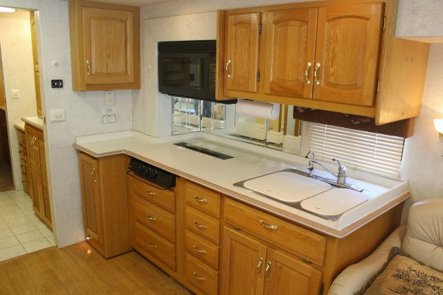 Chevrolet Mountain Aire 1999 photo 5