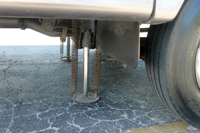 Chevrolet Mountain Aire 1999 photo 55