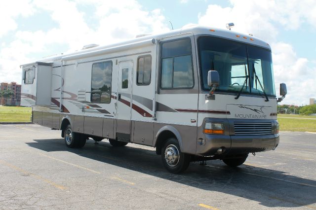 Chevrolet Mountain Aire 1999 photo 62