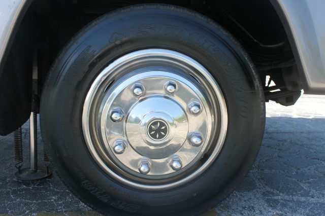 Chevrolet Mountain Aire 1999 photo 69