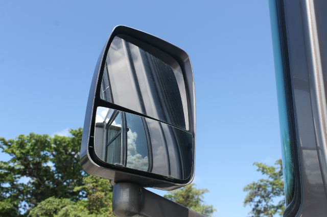 Chevrolet Mountain Aire 1999 photo 75