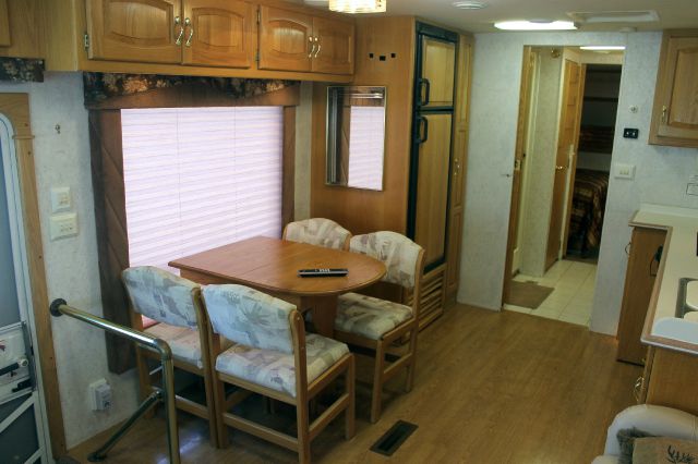 Chevrolet Mountain Aire 1999 photo 8