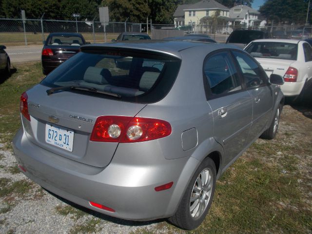 Chevrolet Optra 2006 photo 4
