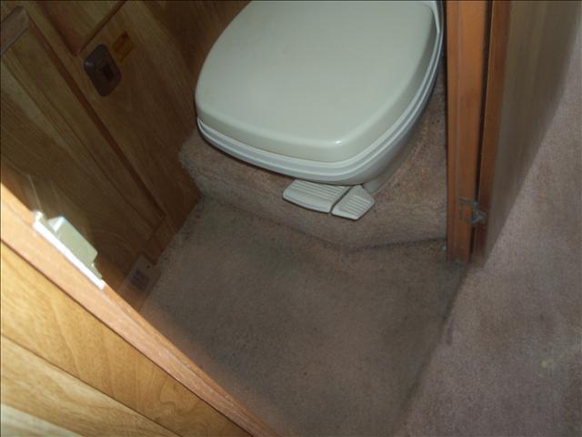 Chevrolet P30 1987 photo 4