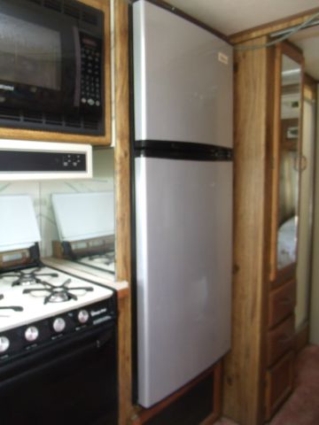 Chevrolet P30 1988 photo 3