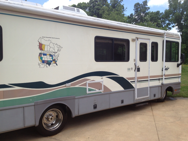 Chevrolet P30 1997 photo 35