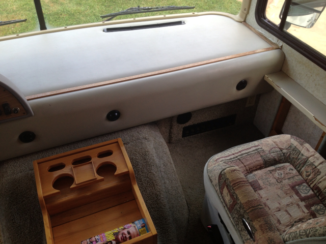 Chevrolet P30 1997 photo 41