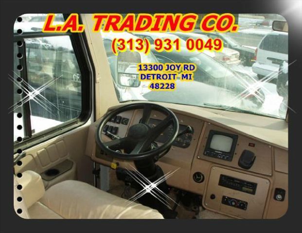 Chevrolet P30 1999 photo 3