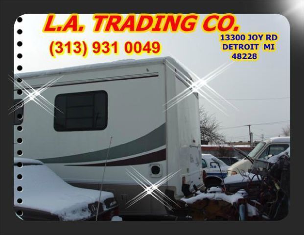 Chevrolet P30 1999 photo 4