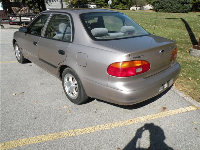 Chevrolet Prizm 1998 photo 3