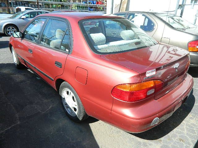 Chevrolet Prizm 1998 photo 2