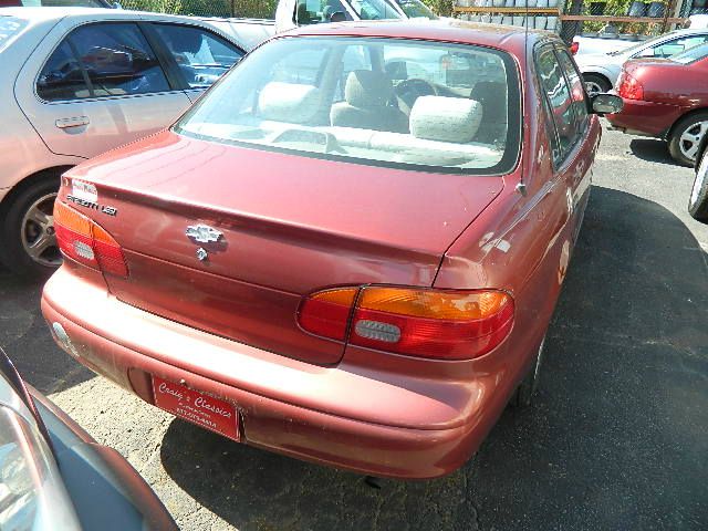Chevrolet Prizm 1998 photo 3