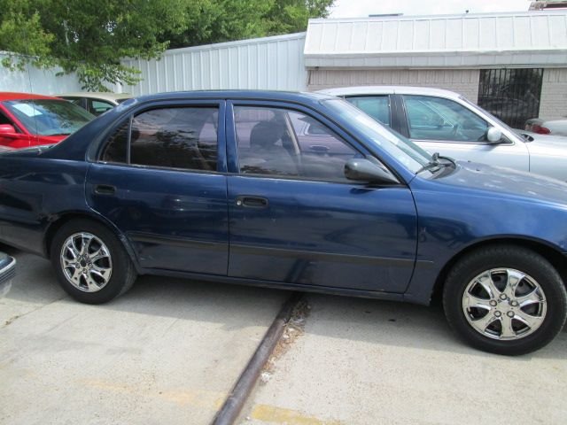 Chevrolet Prizm 1998 photo 2
