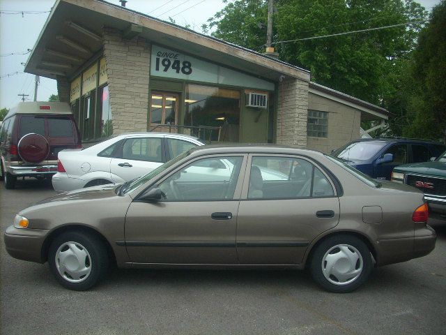 Chevrolet Prizm 1999 photo 18